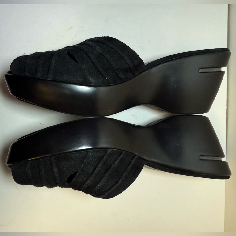 Cole Haan Nike Air Black Wedge Sandals (Heel, Leather Uppers, Round toe) size 8 - Picture 10 of 12